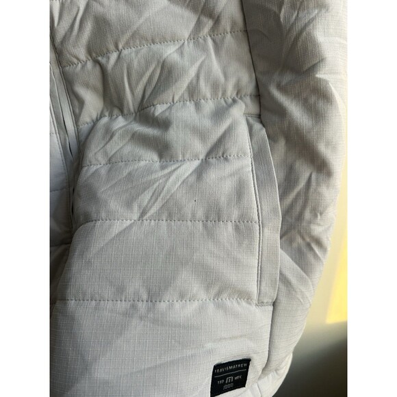 Travis Mathew Men's Size M Cold Bay Vest Microchip Grey *Embroidered Logo - Picture 4 of 11